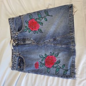 Almost new woman's jeans skirt